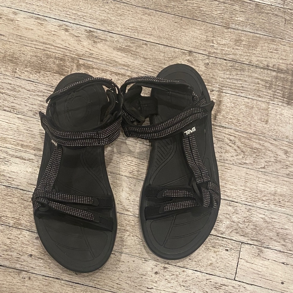 Teva Black white and pinch of cherry Strap Sandals size 9